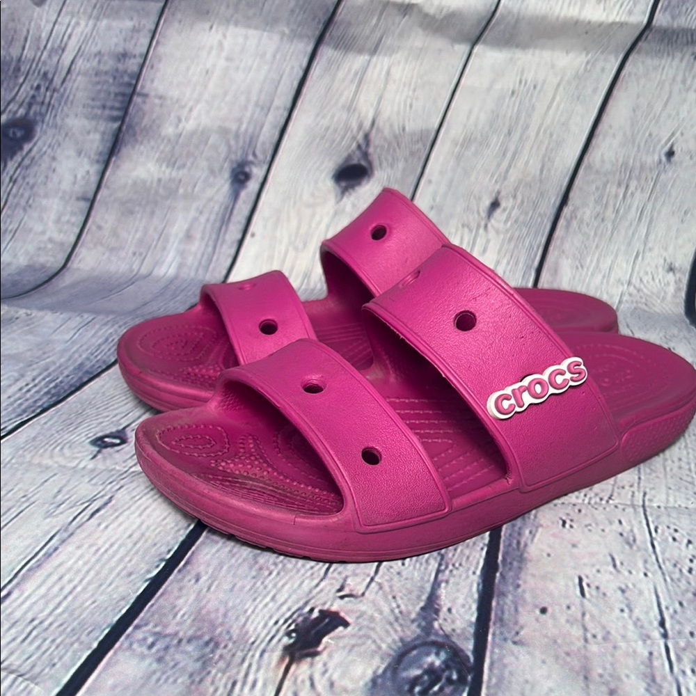CROCS Pink Sandals Lightweight Water-Friendly